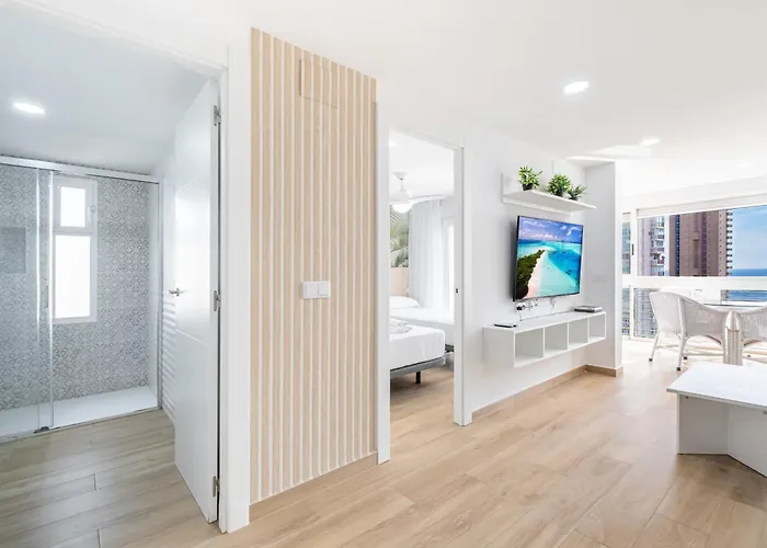 Niza 11-a Levante Appartement