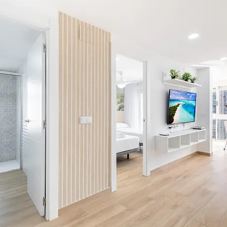 Niza 11-a Levante Appartement